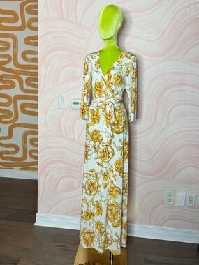 Plus-size Versace looking dress